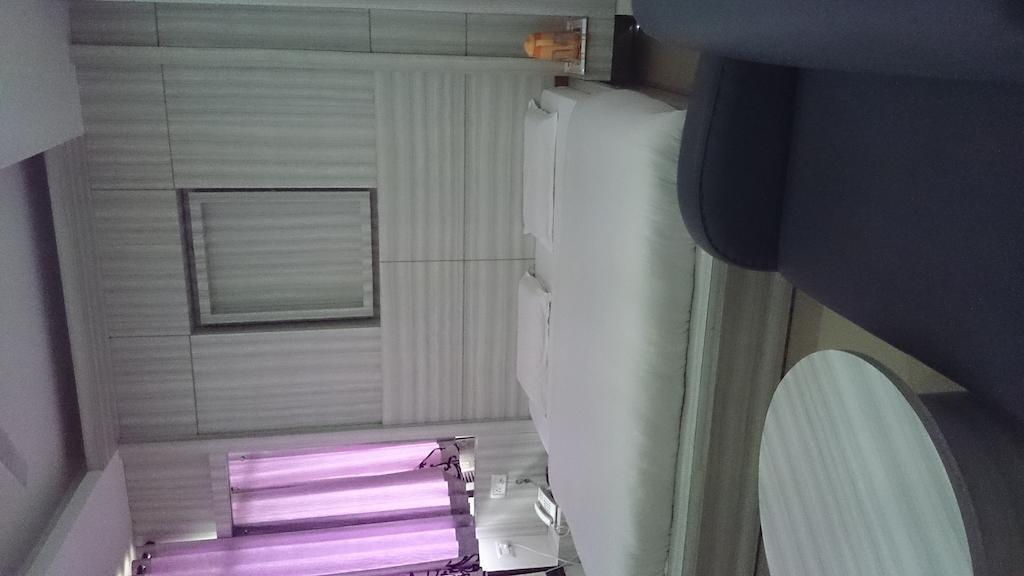 Hotel Maharaja คาตรา ภายนอก รูปภาพ