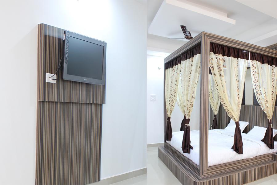 Hotel Maharaja คาตรา ห้อง รูปภาพ